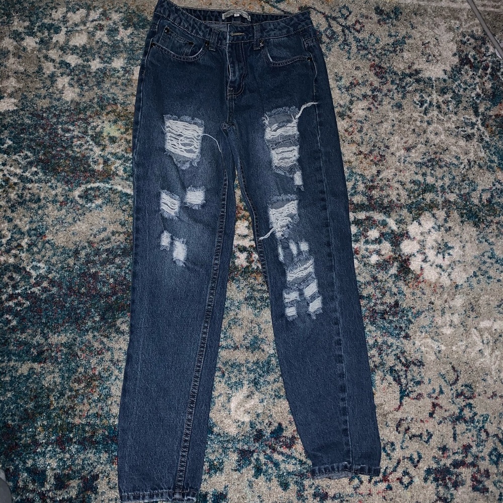 ripped mom jeans